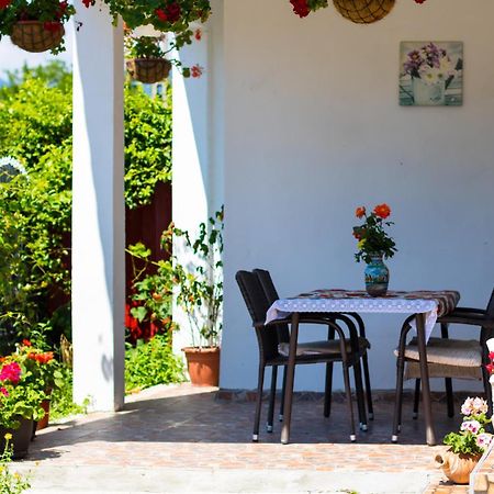 Casa De Vacanta Marya Baia de Fier Esterno foto