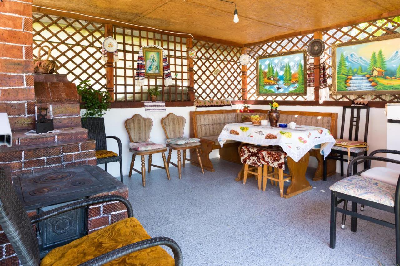 Casa De Vacanta Marya Baia de Fier Esterno foto