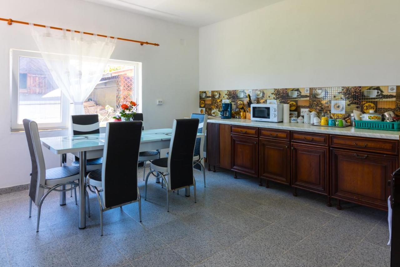 Casa De Vacanta Marya Baia de Fier Esterno foto