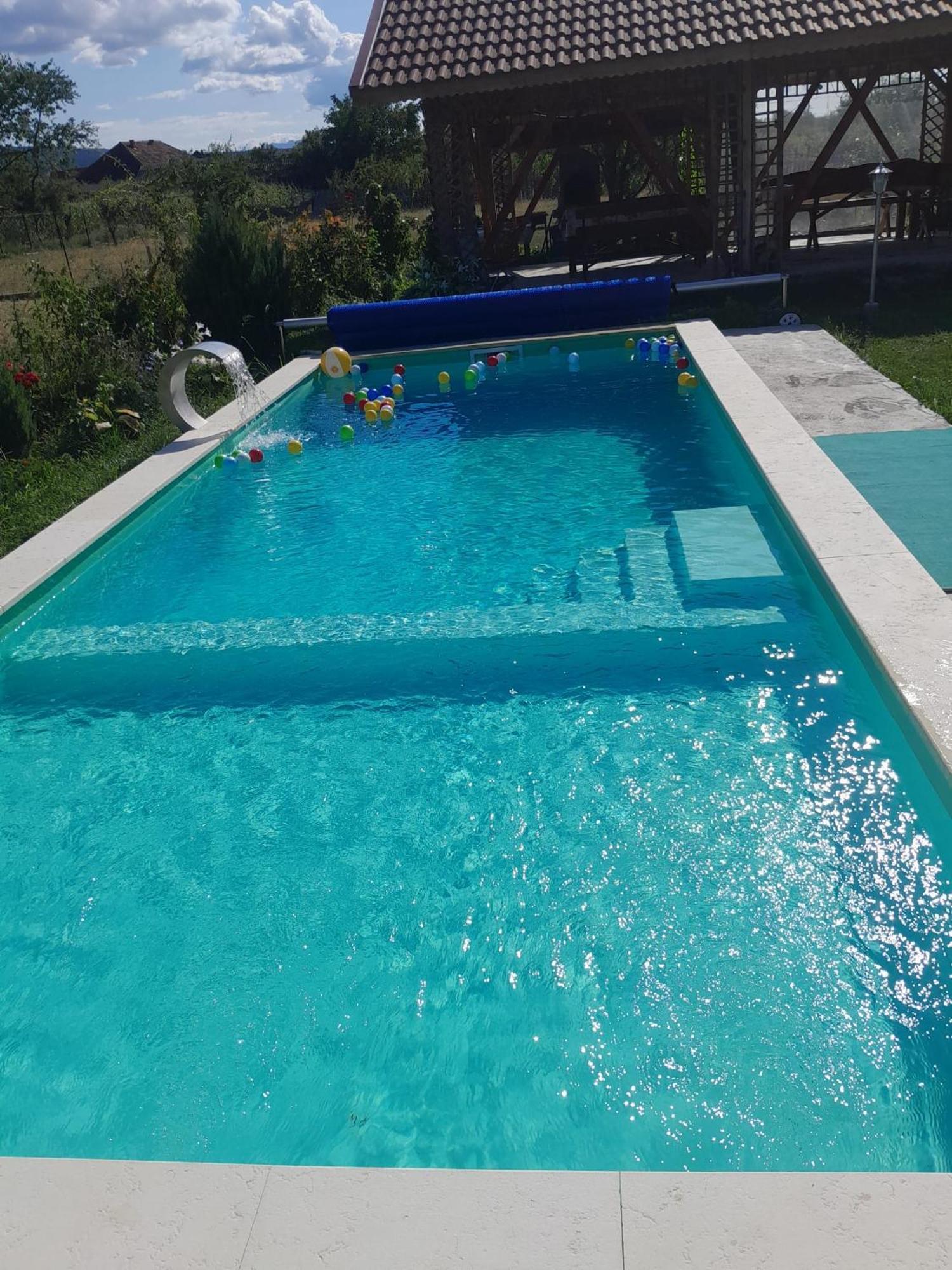Casa De Vacanta Marya Baia de Fier Esterno foto